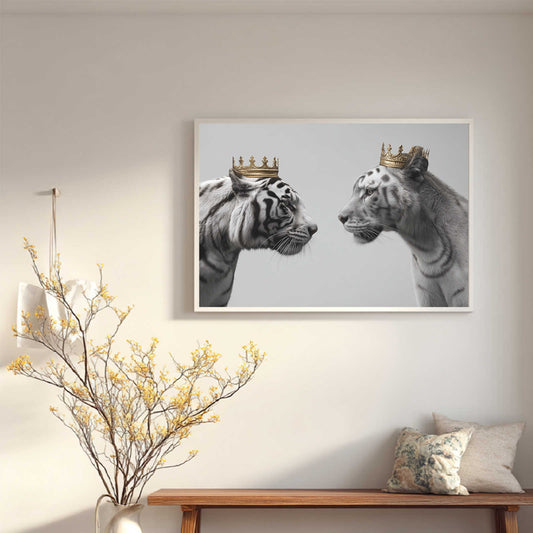 Abstract Animal Tiger Couple Crown