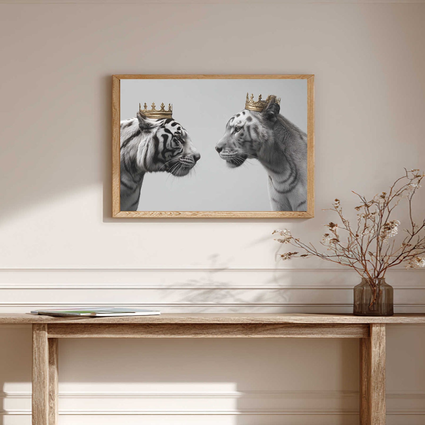Abstract Animal Tiger Couple Crown