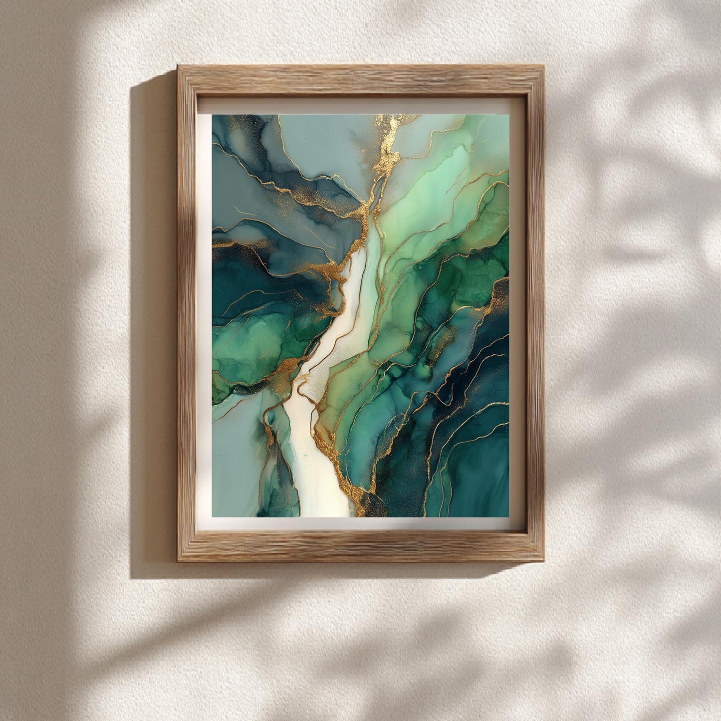 Modern Green Gold Fluid